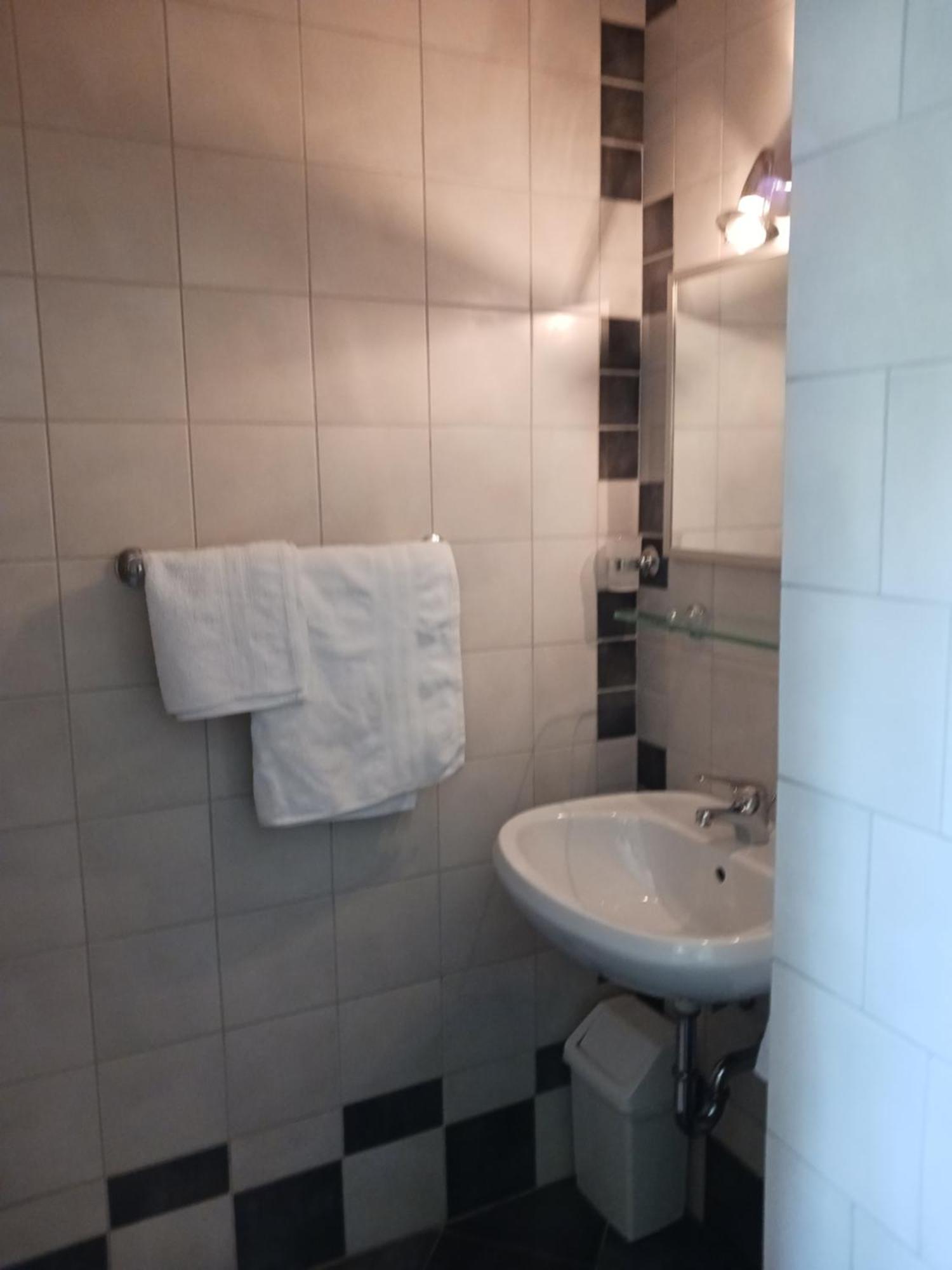 Apartment Viktoria 클레노비차 외부 사진